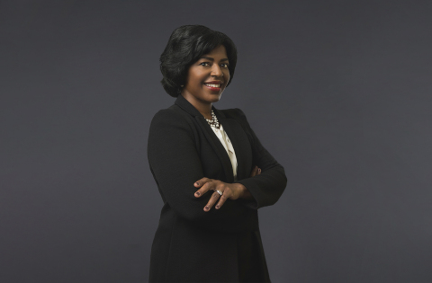 The Estée Lauder Companies nombra a Deirdre Stanley vicepresidenta ejecutiva y asesora jurídica general