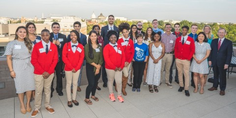 Samsung celebrates former Solve for Tomorrow teachers and students who over the past nine years developed STEM solutions to address issues in their communities at the Samsung Solve for Tomorrow launch event on September 12, 2019 in Washington, D.C. (Photo: Business Wire)