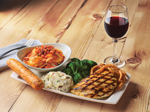 Pasta and Meat Lovers Unite - Applebee's® Unveils New Pasta & Grill Combos for an Unmatched Meal (Photo: Business Wire)