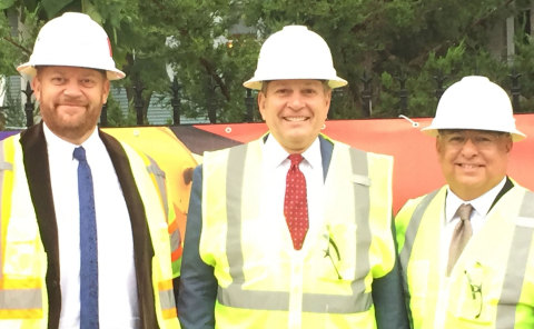 Fluor CEO Carlos Hernandez (center) at Chicago Transit Authority's Red & Purple Line groundbreaking today along with Greg Amparano, senior VP (right) & Dago Beek, project director (left) (Photo: Business Wire)