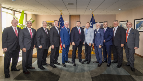 Sen. Ted Cruz met with Port Houston leadership and industry executives to discuss Houston Ship Channel  expansion (Photo: Business Wire)