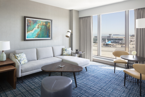SFO runway view from Grand Suite Parlor at newly open Grand Hyatt at SFO (Photo: Business Wire)