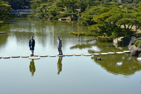 Theme: Japanese Garden (Nakazu Bansyouen), Work: Explanation of "Score of Presence - Gravity of Bird" (Photo: Business Wire)