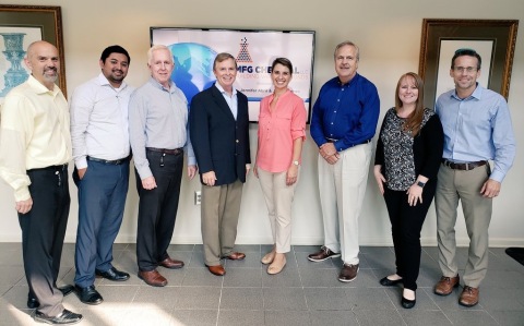 MFG Chemical welcomes SOCMA President & CEO Jennifer Abril (Ctr Right) , with MFG President & Chemical CEO Keith Arnold (Ctr Left), and MFG team (L - R) CFO Darin Gyomory; Daniel Sanchez Sales Acct Mgr; Bob Mauney, Strategic Plng Mgr; Barry Lassiter, VP Operations; Melanie West, Supply Chain Director; Joe Welch, EHS&S Director. (Photo: Business Wire)