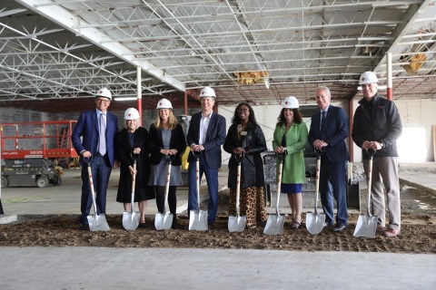 Dare to Care Food Bank broke ground today on its new Dare to Care Community Kitchen in partnership with the Novak Family Foundation. Located in Louisville’s Parkland neighborhood, the new Kitchen will open in April 2020 and will expand capacity for existing and new programs to serve Kentuckiana’s 170,000 food insecure residents. (Photo: Business Wire)