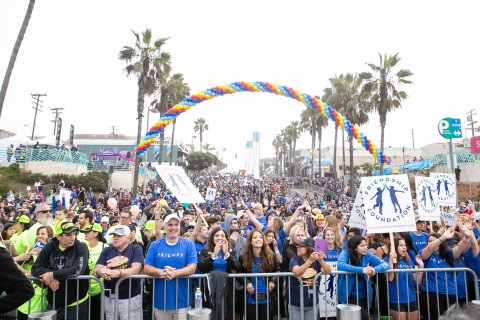An annual October tradition for thousands, the Skechers Pier to Pier Friendship Walk aims to raise $2 million this month for children with special needs and education. (Photo: Business Wire)