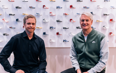NIKE, Inc. announces Board Member John Donahoe (right) will succeed Mark Parker (left) as President & CEO in 2020; Parker to become Executive Chairman (Photo: Business Wire)