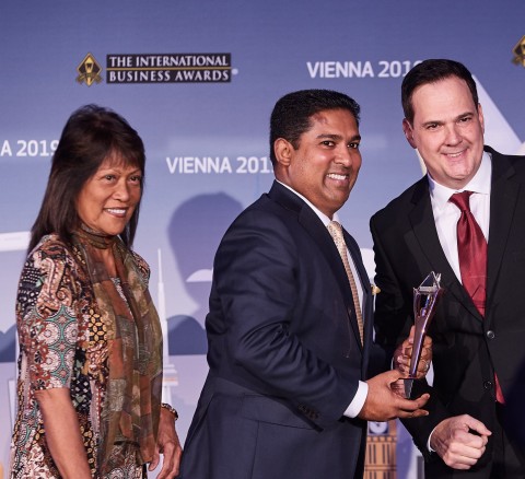 Awards were presented to RIOCOCO CEO Shan Halamba and CFO Jenny Miura by British actor and voiceover artist Simon Relph (Photo: Business Wire)