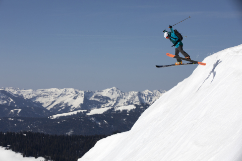 Mountain Hardwear Extends GORE-TEX Partnership to Create Ski Collection (Photo: Business Wire)
