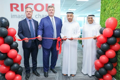 Dr. Mohammed Al Zarooni along with Mark Thompson cutting the ribbon (Photo: AETOSWire)