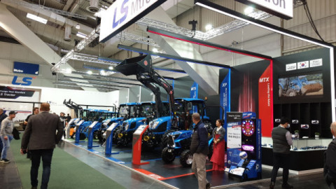 LS Mtron of Korea, specializing in industrial machines and state-of-the-art components, participated in ‘Agritechnica 2019’. The company has participated in the exhibition since 2015. This year, LS Mtron had a booth covering 205 square meters to showcase its products. Under banners reading “Change Your Standard,” LS Mtron exhibited products that stressed both ‘reliability’ and ‘rationality’. In particular, tractors featuring innovative futuristic design and technology were favorably received by visitors. (Photo: Business Wire)