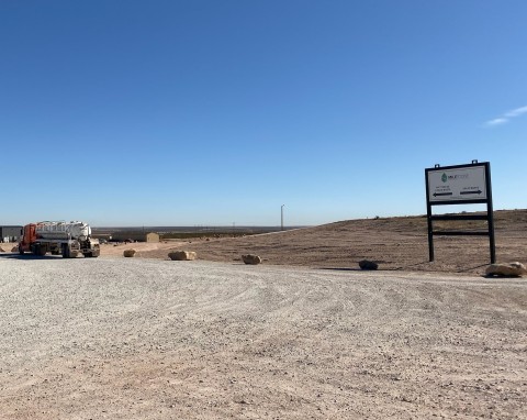 Offering co-located slurry injection and landfill disposal services allows Milestone to dispose of liquid and solid oilfield waste streams in the most efficient and environmentally secure manner available. (Photo: Business Wire)