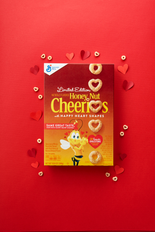 Honey Nut Cheerios Changes Iconic O’s into Heart Shapes (Photo: Cheerios)