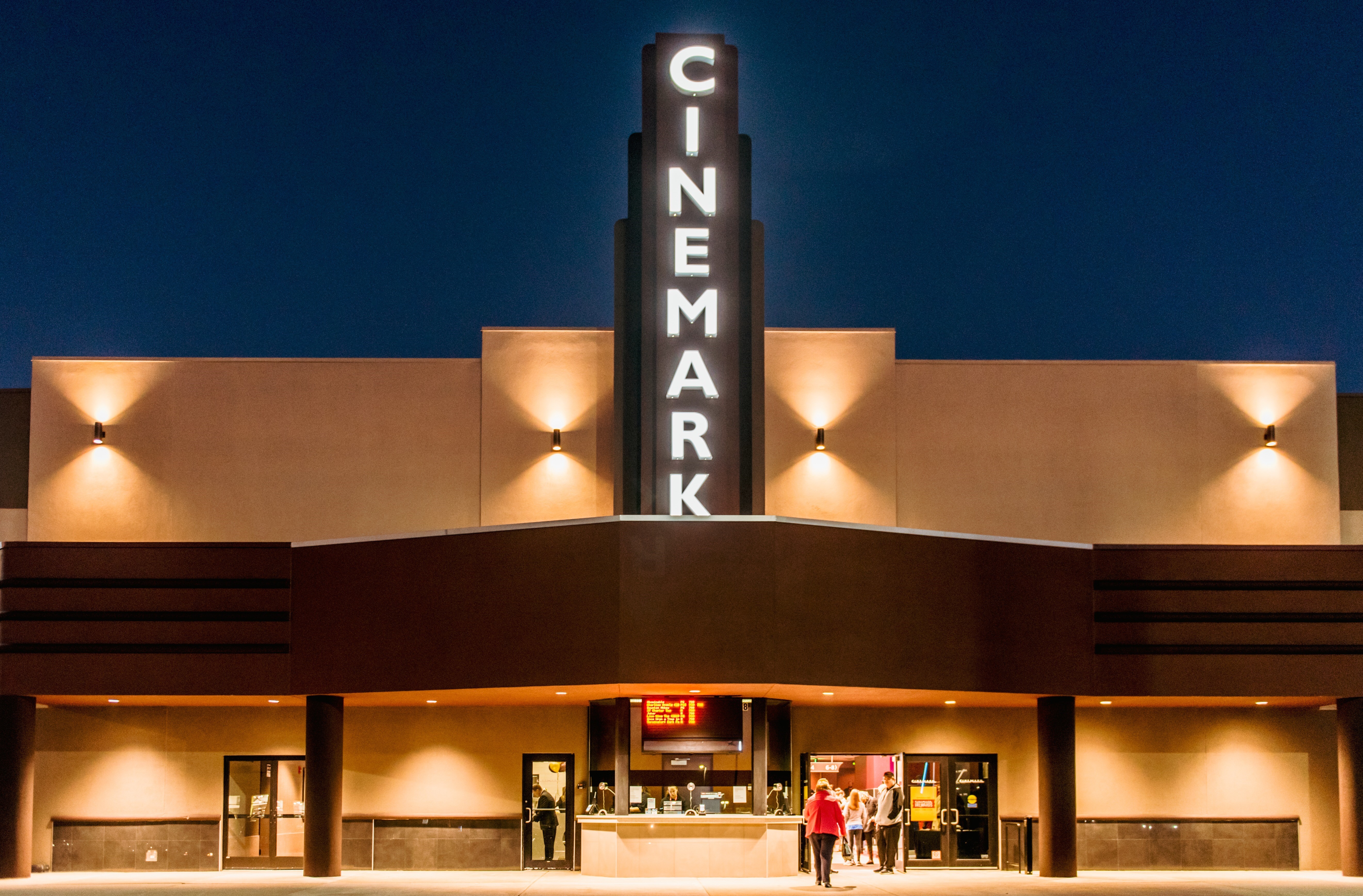Cinemark Reopens Fully Remodeled Indianapolis Theatre With