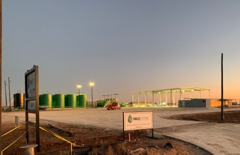 Milestone's state-of-the-art slurry injection facility in Big Spring boasts six covered bays and is designed to provide customers with a cost-efficient and environmentally responsible option for their oilfield waste disposal needs. (Photo: Business Wire)