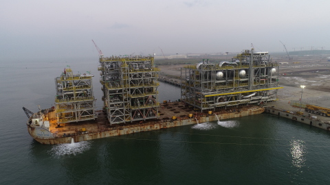 COOEC-Fluor's fabrication yard shipped the final module assembly and it recently arrived at the project site in Kuwait. (Photo: Business Wire)