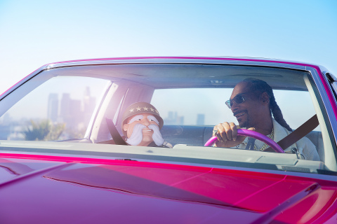 The General teams up with Snoop Dogg in new ad (Photo: Business Wire)