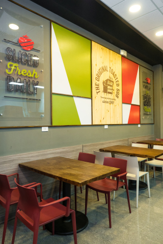 The new Quiznos in Sabana Costa Rica is one of many new locations opening in Latin America this year. (Photo: Business Wire)