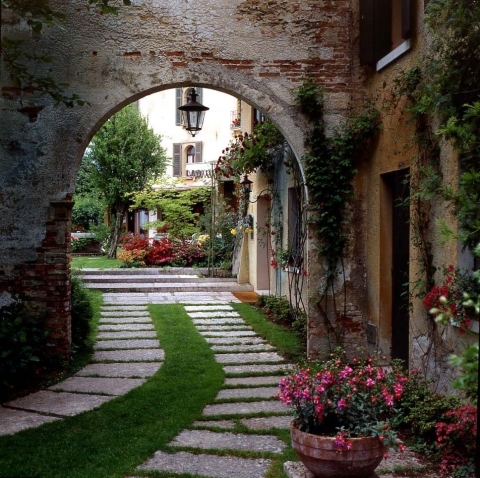 Hotel Villa Cipriani (1899) Asolo, Italy (Photo: HistoricHotelsWorldwide.com)