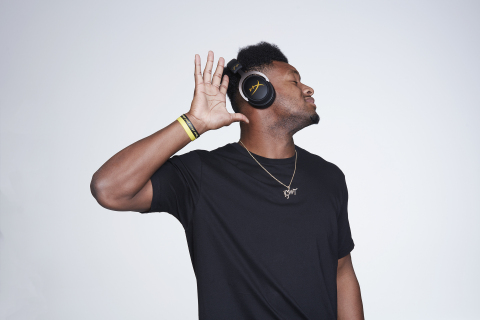 Limited Edition JuJu Smith-Schuster HyperX Cloud MIX Gaming Headsets (Photo: Business Wire)