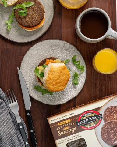 Field Roast, whose brand portfolio already includes Plant-Based Apple Maple Breakfast Sausage, now offers a fully-cooked breakfast sausage patty boldly seasoned with sage, black pepper and rosemary.  (Photo: Business Wire)