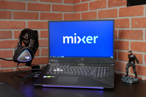 ASUS Republic of Gamers joins Mixer and welcomes its first six Mixer Partners to the ROG Stream Team (Photo: Business Wire)