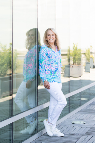 WTA tennis legend and Lilly Pulitzer brand ambassador, Tracy Austin (Photo: Business Wire)