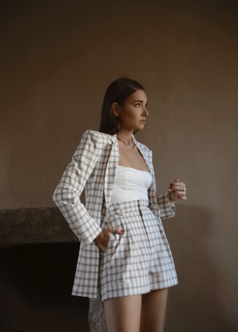 Introducing Danielle Bernstein for Macy’s, a new collection by the fashion influencer and founder of WeWoreWhat. Available now at 175 Macy’s stores and online at macys.com, $49.00 - $99.00 (Photo: Business Wire)