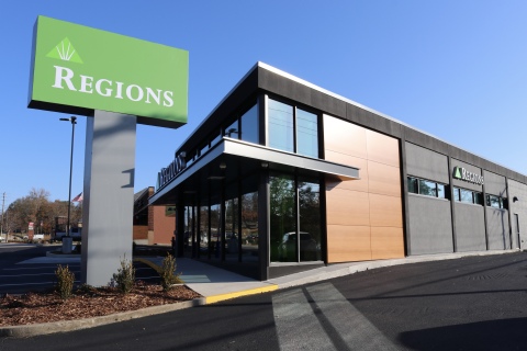 regions bank operates amid coronavirus banking recovery supporting measures impacts 1400 atms communities approximately announce offices midwest southeast fuel foundation