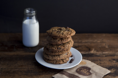 For the First Time, DoubleTree by Hilton Reveals Official Chocolate Chip Cookie Recipe So Bakers Can Create the Warm, Welcoming Treat at Home. (Photo: Business Wire)