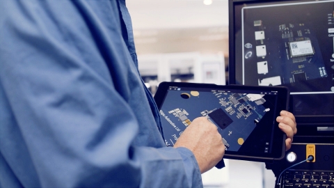 original Work from anywhere, connect with anyone with Altium 365® (Photo: Business Wire)