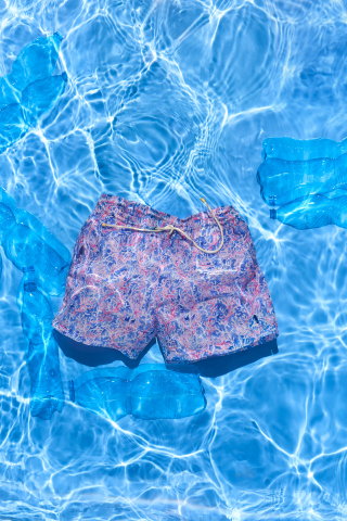 original KAMPOS Red Coral men's swimsuit (Photo : KAMPOS)