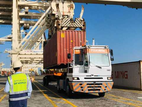 DP World, Autonomous Internal Terminal Vehicles (AITVs) (Photo: AETOSWire)