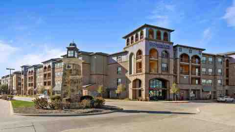 Dominion at Mercer Crossing Apartments in Farmers Branch, Texas (Photo: Business Wire)