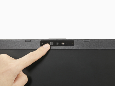 thumbnail Fujitsu LIFEBOOK U7310網路鏡頭配備隱私護窗（照片：美國商業資訊）