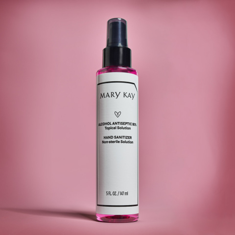 Mary Kay donated hundreds of thousand of units of hand sanitizer to first responders, domestic violence shelters, and businesses in Texas. (Photo: Mary Kay Inc.)