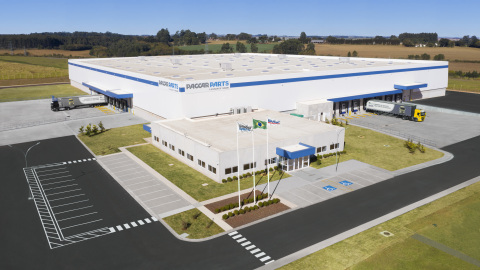 PACCAR Parts Distribution Center in Ponta Grossa, Brasil (Photo: Business Wire)