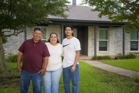 A HELP grant from Bank OZK and FHLB Dallas assisted (from left) Victor Moreno, Lourdes Sifuentes and Rene Avila in purchasing their first home. (Photo: Business Wire)
