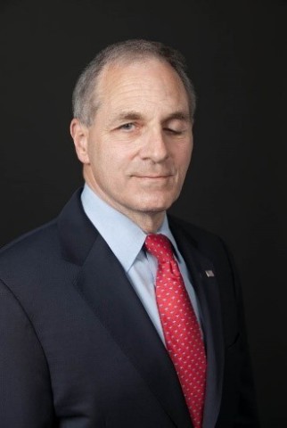 Louis J. Freeh (Photo: Business Wire)