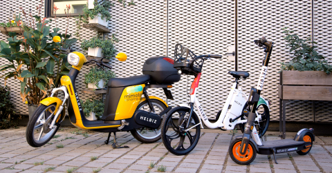 Helbiz expands its innovative fleet of micro-mobility vehicles with the addition of electric mopeds through signed agreement with leading moped operator MiMoto (Photo: Business Wire)