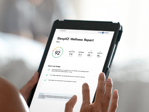 original Sleep Number’s Monthly Sleep Wellness Reports provide an overview of personalized insights, highlighting sleep health, circadian stability, and respiratory and cardiovascular health via heart rate variability (HRV). Initial research indicated that 8 out of 10 users found the Sleep Wellness Reports to be valuable, and 40 percent of those users changed sleep-related behaviors based upon information provided in the SleepIQ® reports. (Photo: Business Wire)