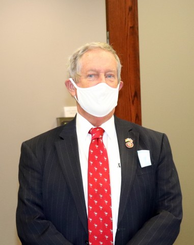 Congressman Joe Wilson (SC-02) wearing an Acteev Protect face mask during his stop to learn about Ascend's anti-microbial technology. (Photo: Business Wire).
