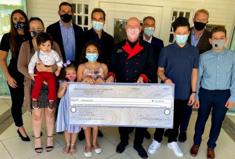 original From left to right: Shaye McClory, Director of Strategic Marketing, KCOMM; Jeff Volpe, President, ViewSonic Americas; Comm. Sinan Kanatsiz; Chef Bruno Serato, Founder, Caterina's Club; Event Chair, Dan McClory; Comm. Pat Mahoney; Family #228 of Caterina's Club Welcome Home Program (Photo: Business Wire)