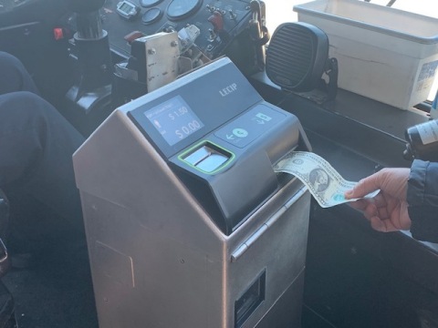 original LECIP new farebox LF-7000 (Photo: Business Wire)