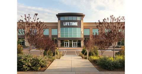 cbdMD expands on exclusive sponsorship agreement with Life Time. (Photo: Business Wire)