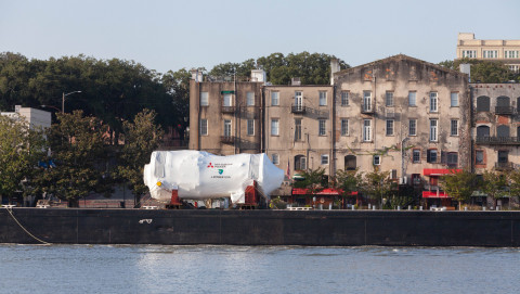 original La primera turbina de gas de la serie JAC de Mitsubishi Power fabricada en Estados Unidos está en marcha en el río Savannah, y su recorrido empezará en Georgia hasta el proyecto de Jackson Generation de 1200 MW de J-POWER USA en Illinois. (Foto: Business Wire)