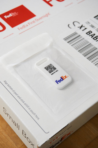 SenseAware ID is the latest innovation in FedEx sensor technology, designed to make sensor-based logistics more accessible to FedEx customers. (Photo: Business Wire)