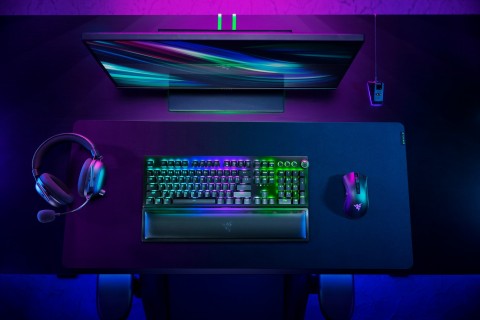 Razer reinvents wireless gaming with the new BlackShark V2 Pro, BlackWidow V3 Pro and DeathAdder V2 Pro peripherals. (Photo: Business Wire)