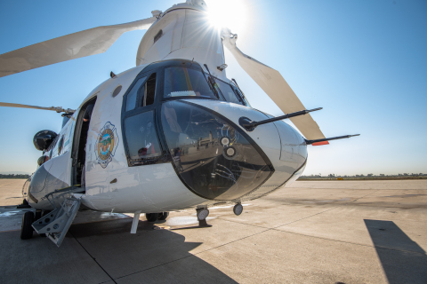 Southern California Edison is contributing about $2.2 million toward the OCFA’s lease of the CH-47 Chinook helitanker during what’s expected to be an active fire season through year-end 2020. Photo credit: Elisa Ferrari