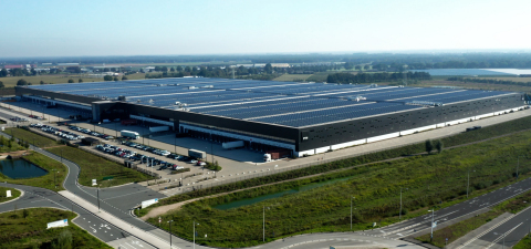 Solar Panel on PVH Europe Warehouse and Logistic Center in Venlo, the Netherlands (Photo: Business Wire)